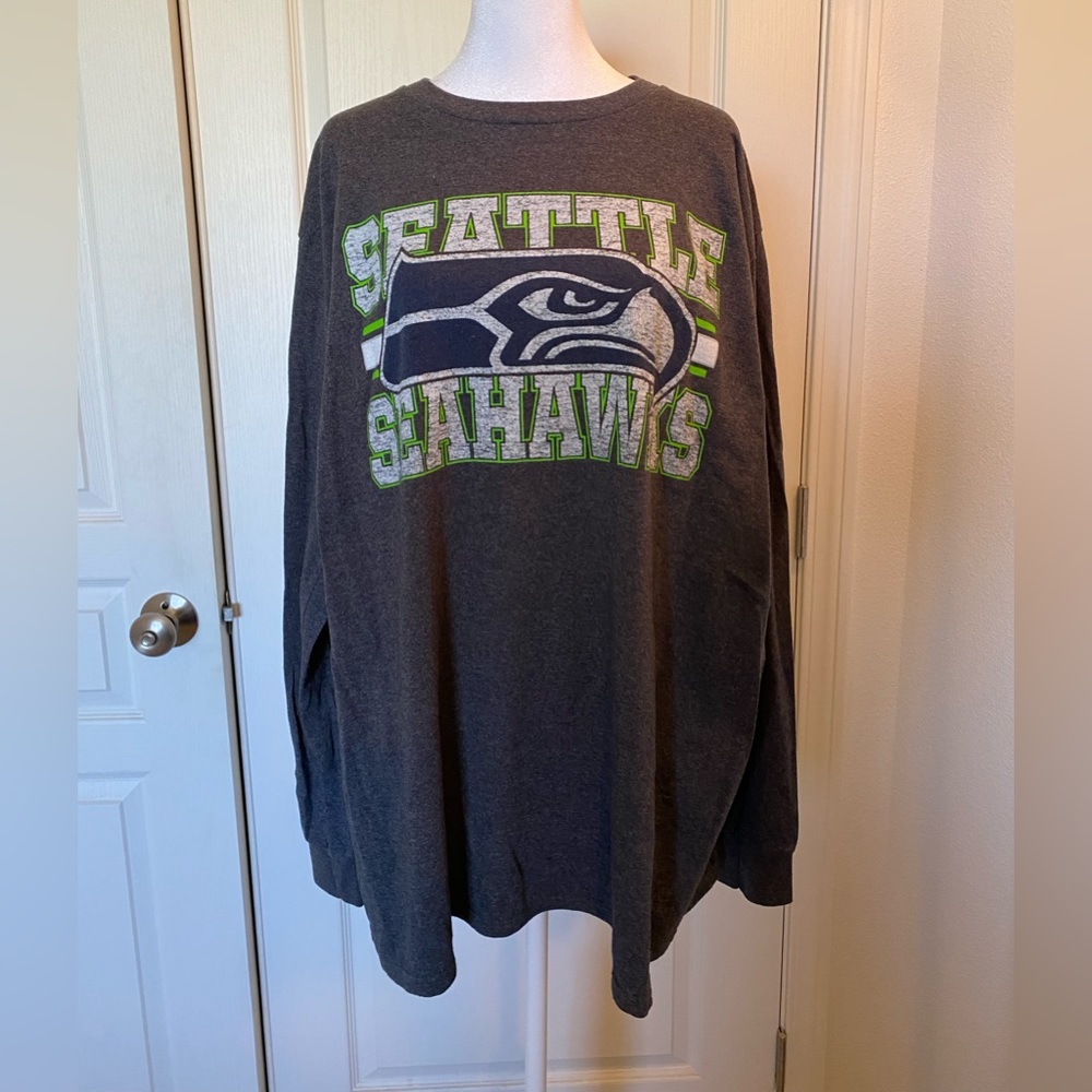 Seattle Seahawks long sleeve tee, 2XL